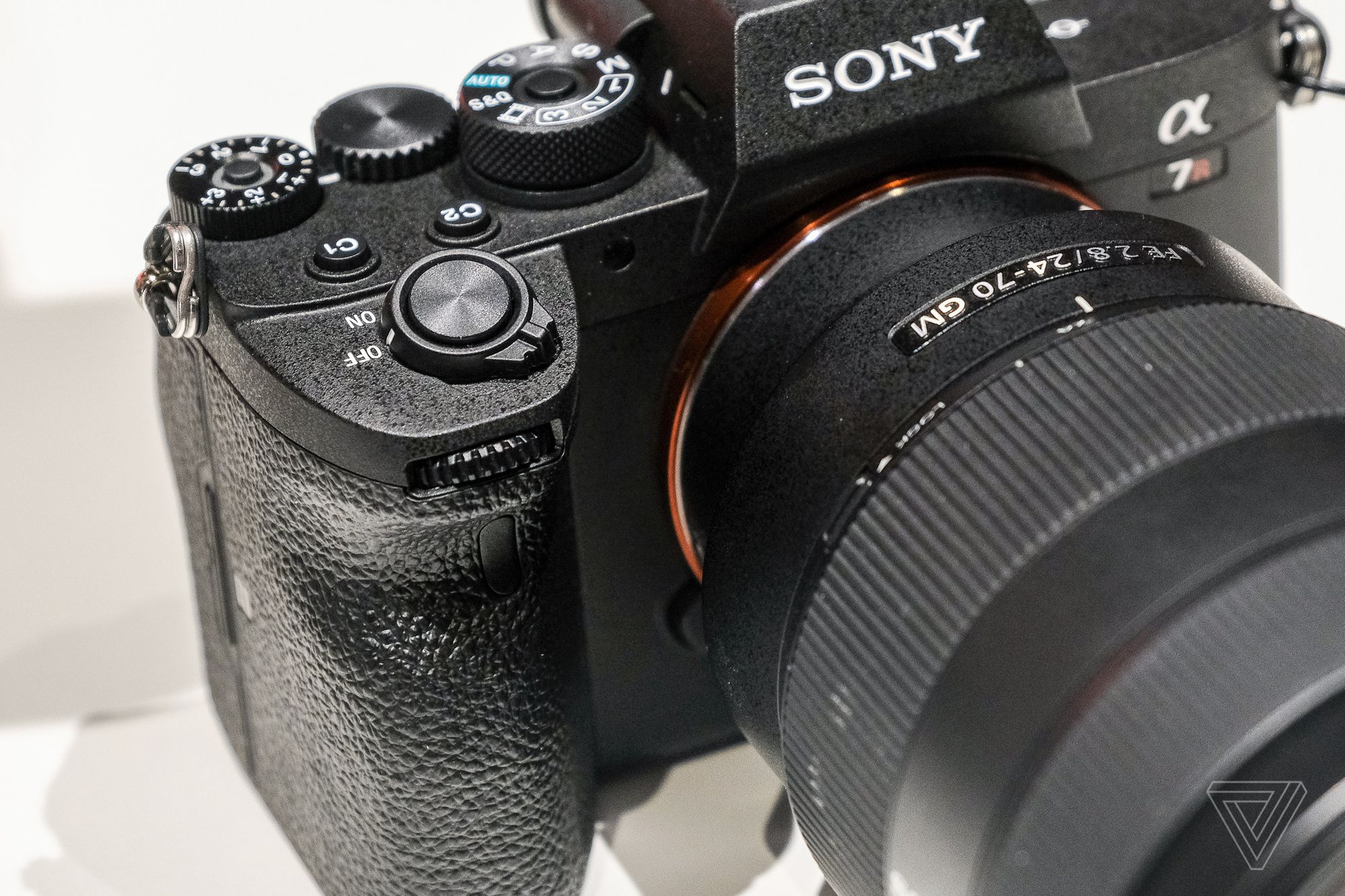 Sony a7 iv. Sony a7r IV. Sony a7r v. Беззеркальный фотоаппарат Sony Alpha a7r IV body.