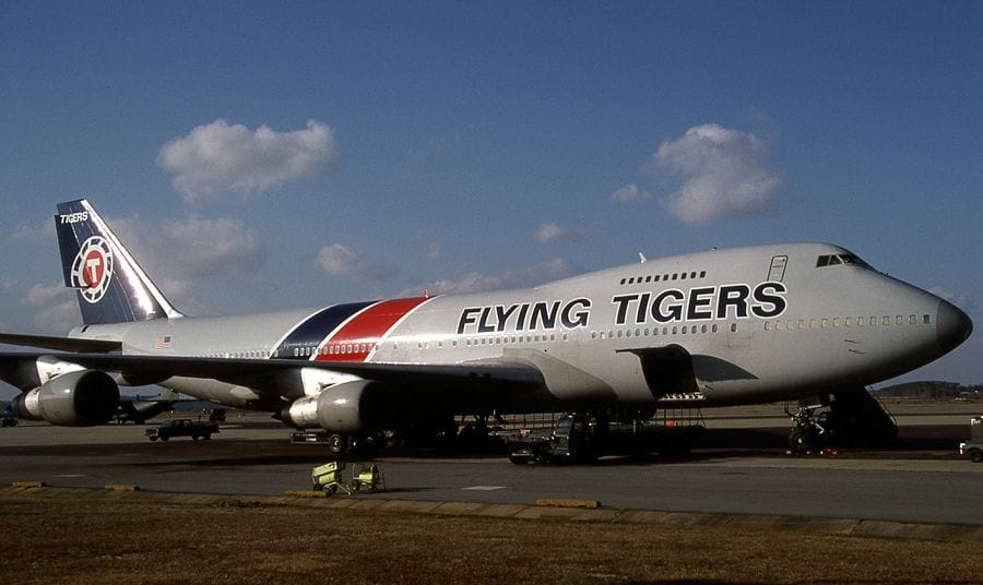 La Historia de FedEx: El Sistema que Transformó las Entregas en el Mundo
