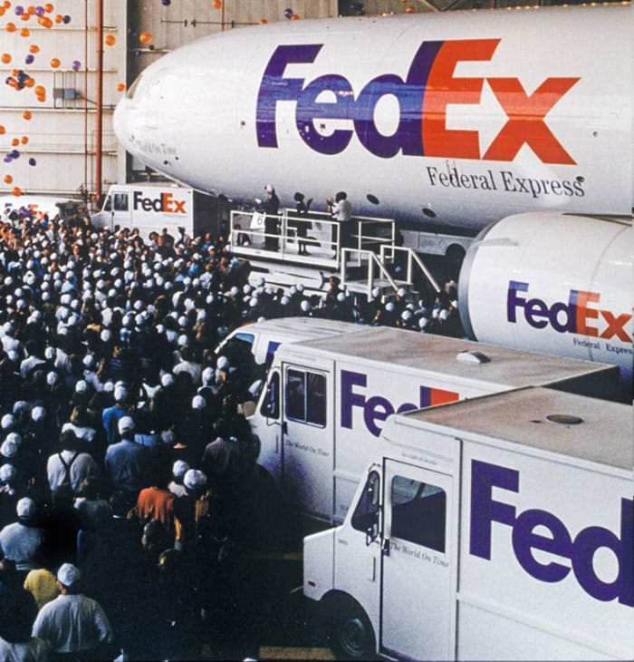 La Historia de FedEx: El Sistema que Transformó las Entregas en el Mundo