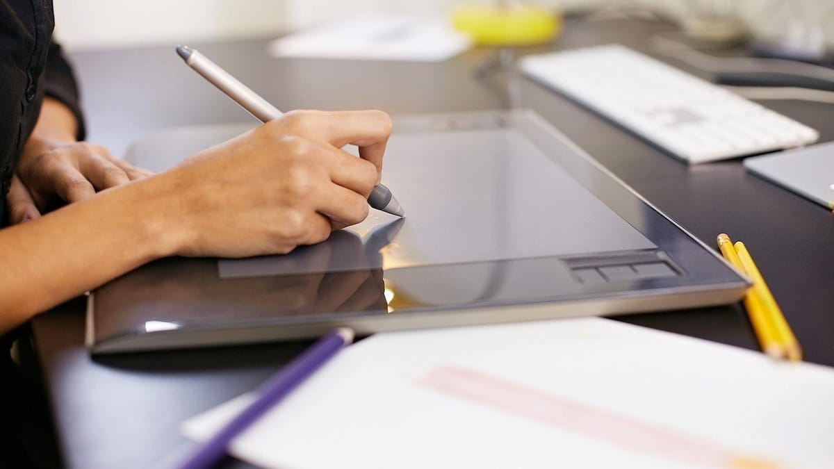 Las 5+ mejores tabletas de dibujo para diseñadores gráficos en 2019 Post feature image