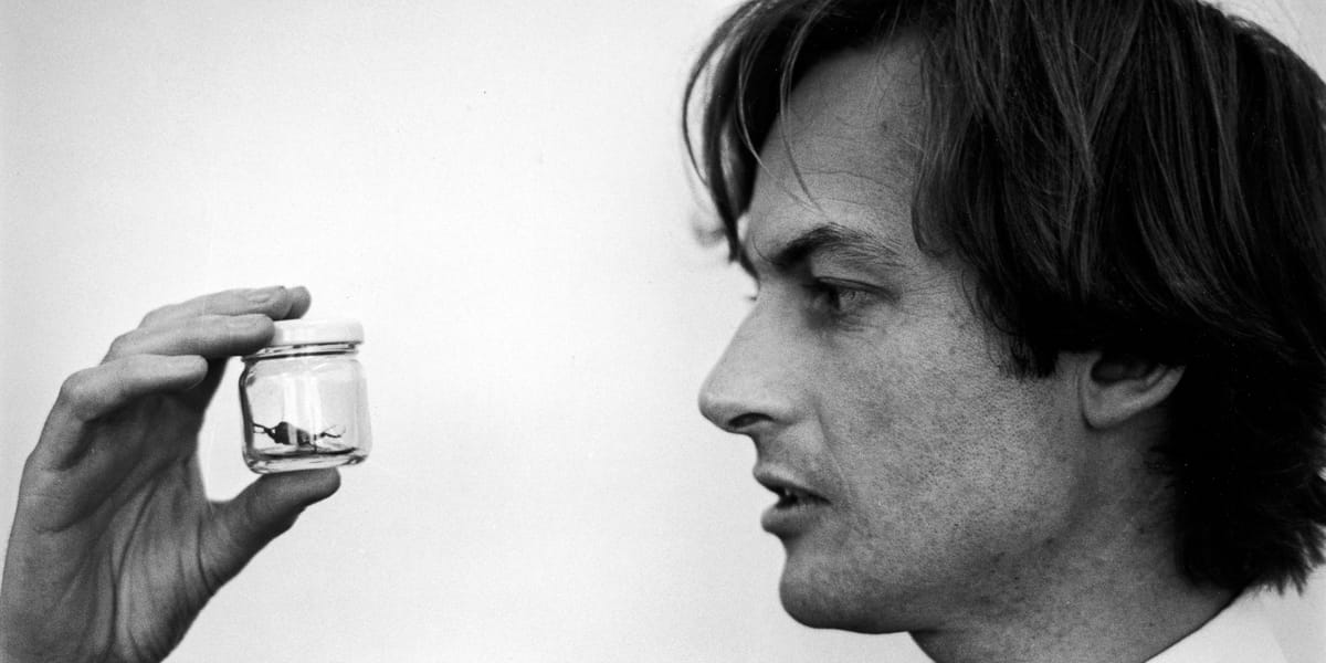 Richard Dawkins, el portaestandarte del ateísmo Post feature image