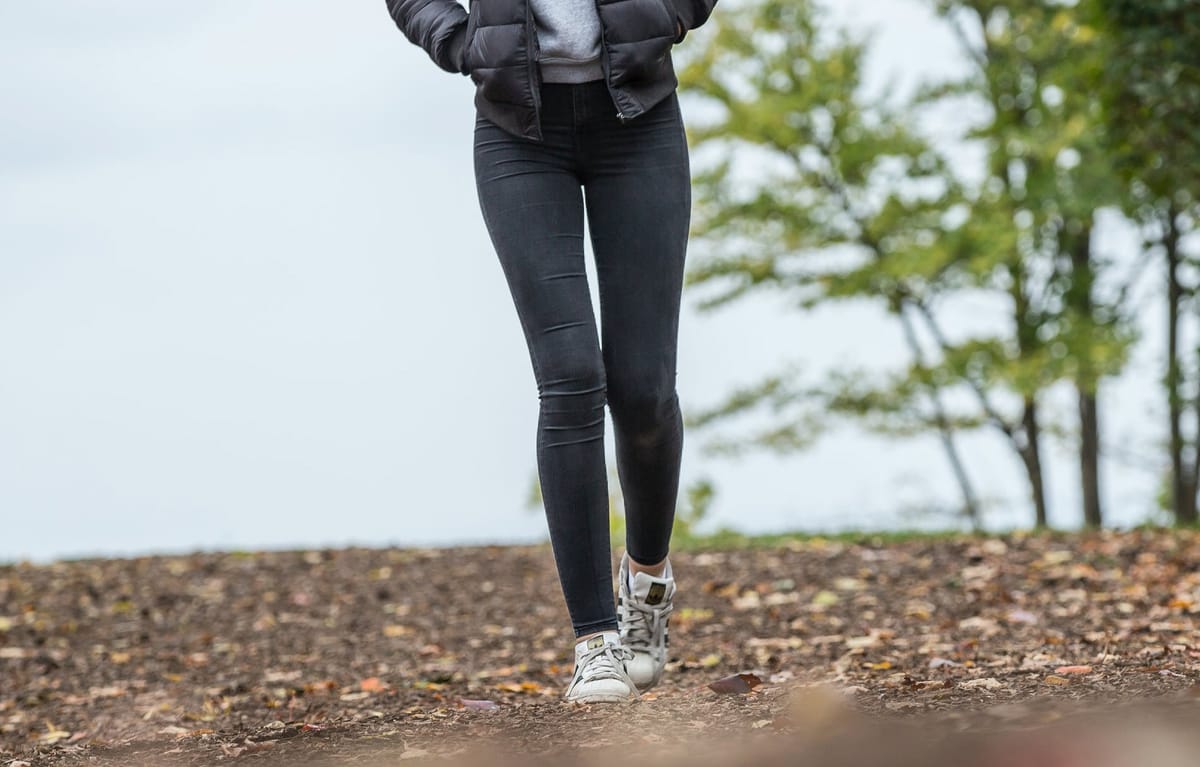 Caminar es lo mejor que puedes hacer por tu salud Post feature image