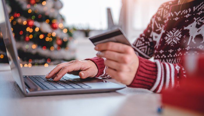 5 formas en que los ladrones cibernéticos roban a los compradores navideños y cómo detenerlos